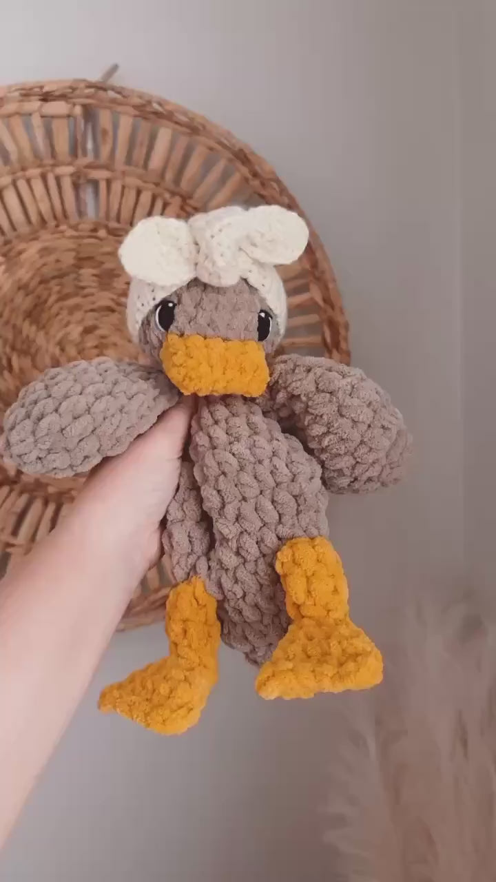 Della Duck Lovey Crochet Pattern: Low Sew Amigurumi (PDF Pattern)